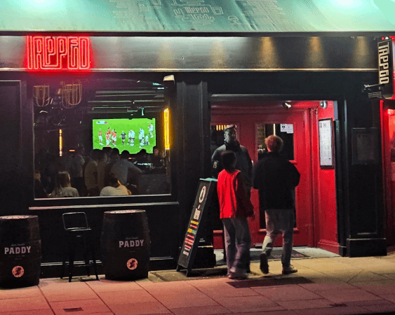 Best Sports Bars in Dublin 2 - Tapped Late Bar & Kitchen Dublin