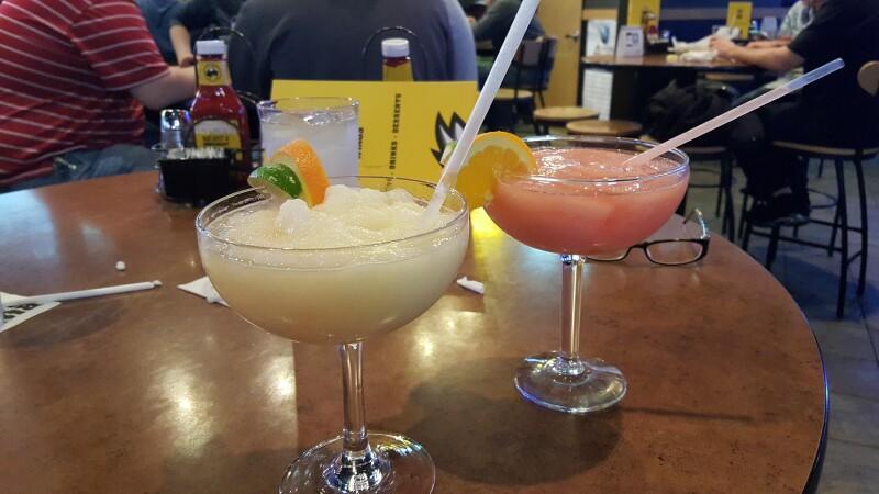 Best Sports Bars in Champaign - Buffalo Wild Wings @ Champaign, Il