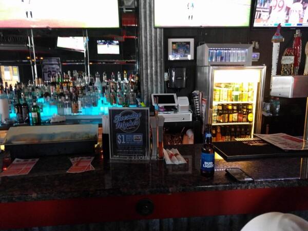 Best Sports Bars in Staten Island - Play Sports Bar (District)