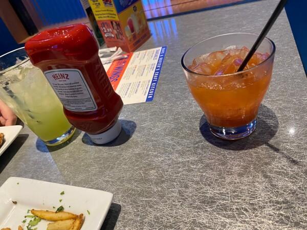 Best Sports Bars in Arcadia - Dave & Busters @ Arcadia/Santa Anita