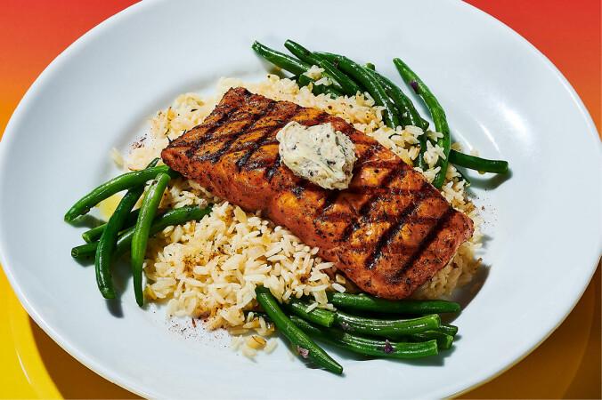 Best Sports Bars in Islandia - Dave & Busters @ Islandia