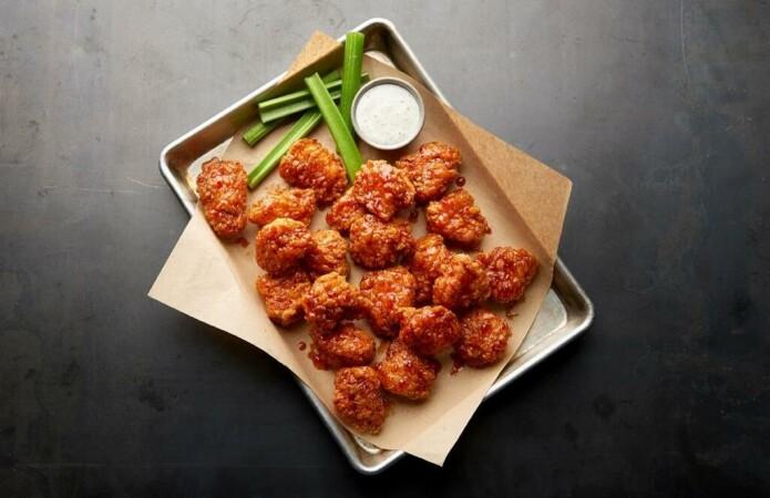 Best Sports Bars in Abilene - Buffalo Wild Wings @ Abilene, Tx - Ridgemont Dr.