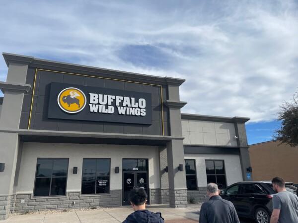 Best Sports Bars in Abilene - Buffalo Wild Wings @ Abilene, Tx - Ridgemont Dr.