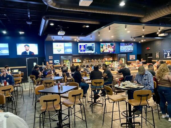 Best Sports Bars in San Angelo - Buffalo Wild Wings @ San Angelo, Tx
