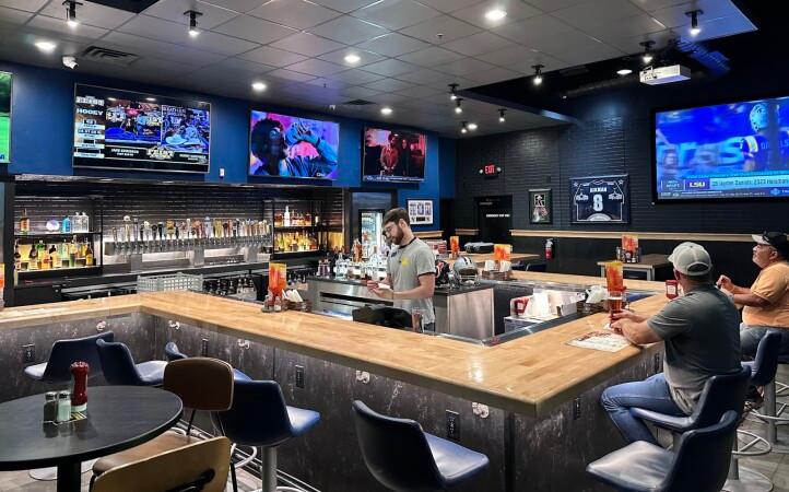 Best Sports Bars in San Angelo - Buffalo Wild Wings @ San Angelo, Tx
