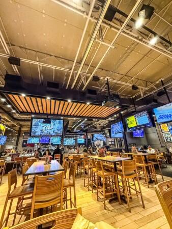 Best Sports Bars in Wichita Falls - Buffalo Wild Wings @ Wichita Falls, Tx