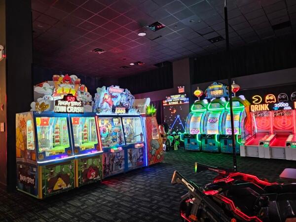 Best Sports Bars in New York - Dave & Busters @ Times Square