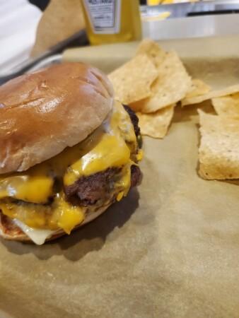 Best Sports Bars in Springfield - Buffalo Wild Wings @ Springfield, Il - Wabash Ave.