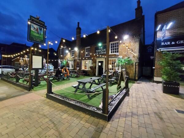Best Sports Bars in Stevenage - Marquis of Lorne