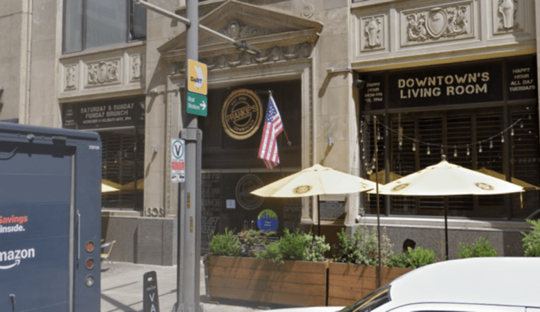Best Sports Bars in Dallas - Frankies Downtown