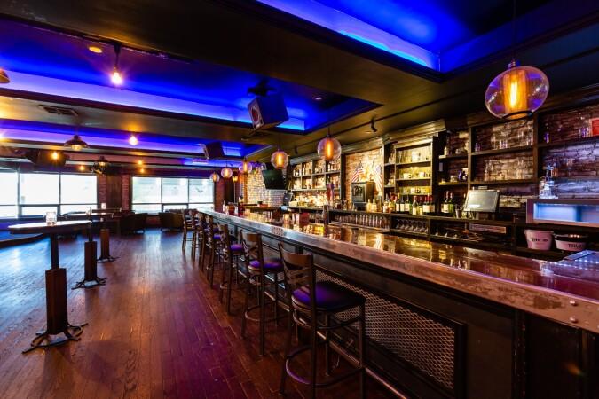 Best Sports Bars in Morristown - Horseshoe Tavern