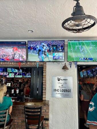 Best Sports Bars in Boca Raton - Hijinks