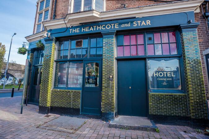 Best Sports Bars in London - The Heathcote and Star
