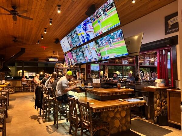 Best Sports Bars in Orlando - Twin Peaks Restaurant @ Lake Buena Vista