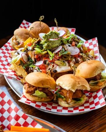 Best Sports Bars in New York - Jaspers Tap House & Kitchen