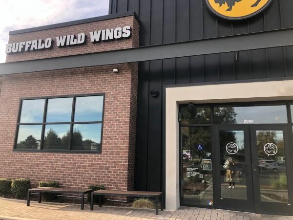 Best Sports Bars in Concord - Buffalo Wild Wings @ Concord, Ca