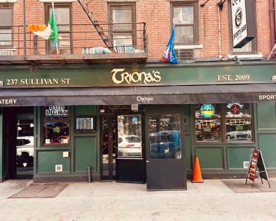 Best Sports Bars in New York - Trionas On Sullivan St
