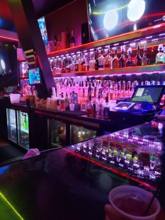 Best Sports Bars in Philadelphia - 5Th Street Lounge