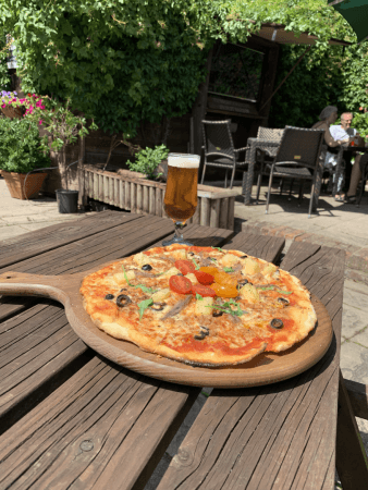 Best Sports Bars in St Albans - The Goat Inn