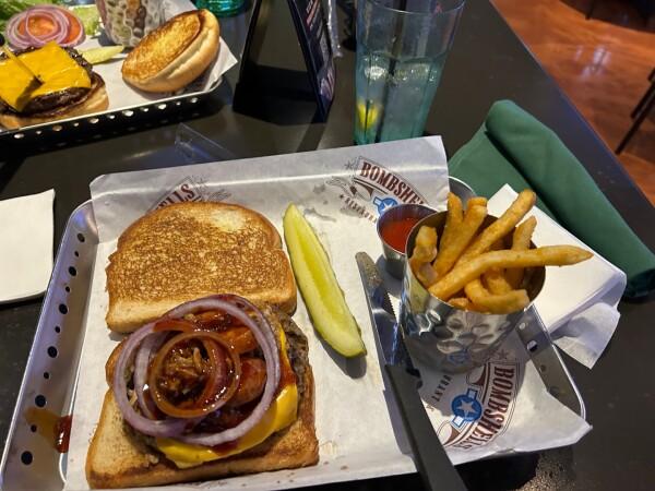 Best Sports Bars in Tomball - Bombshells @ 249