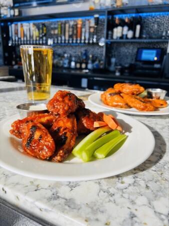 Best Sports Bars in Rockford - Rockford Casino