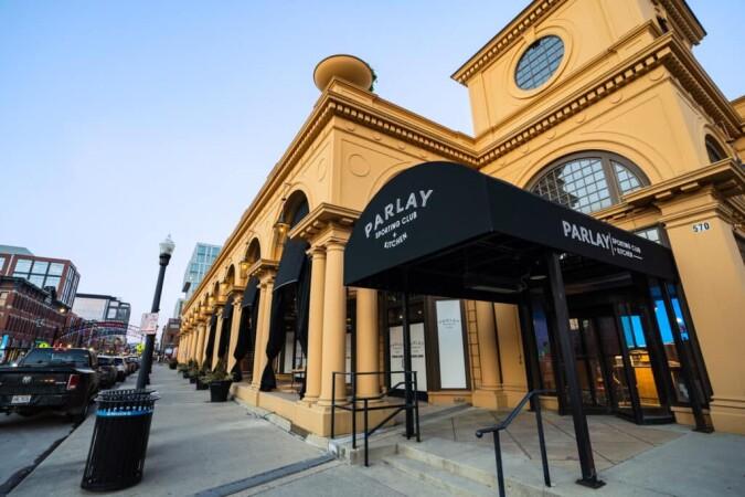 Best Sports Bars in Columbus - Parlay Sporting Club & Kitchen