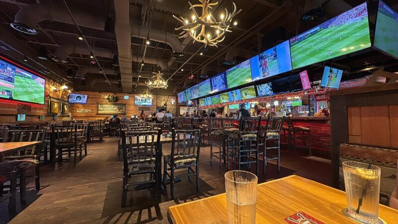 Best Sports Bars in Daytona Beach - Twin Peaks Restaurant @ Daytona Beach. Fl