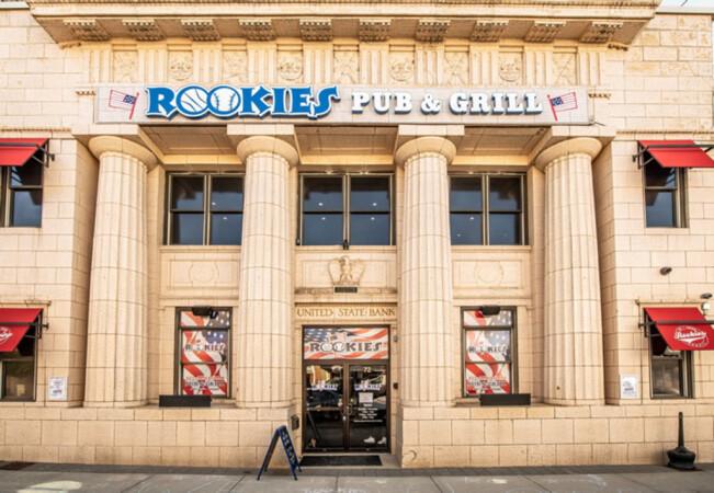 Best Sports Bars in Crystal Lake - Rookies Sports Bar & Grill @ Crystal Lake