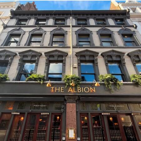 Best Sports Bars in London - Albion