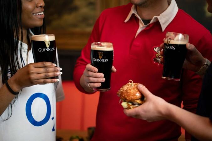 Best Sports Bars in London - Albion