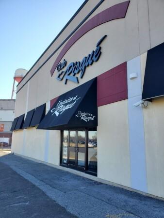 Best Sports Bars in Philadelphia - Club Risque