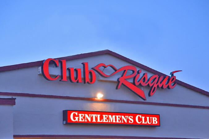Best Sports Bars in Philadelphia - Club Risque @ North East