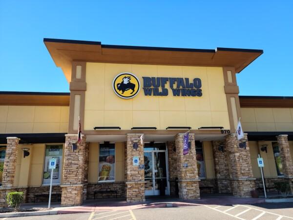 Best Sports Bars in Gilbert - Buffalo Wild Wings @ Gilbert, Az