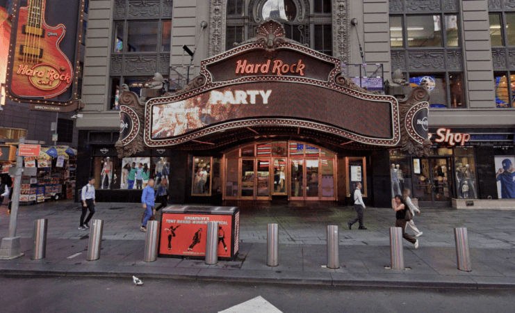 Best Sports Bars in New York - Hard Rock Cafe @ New York