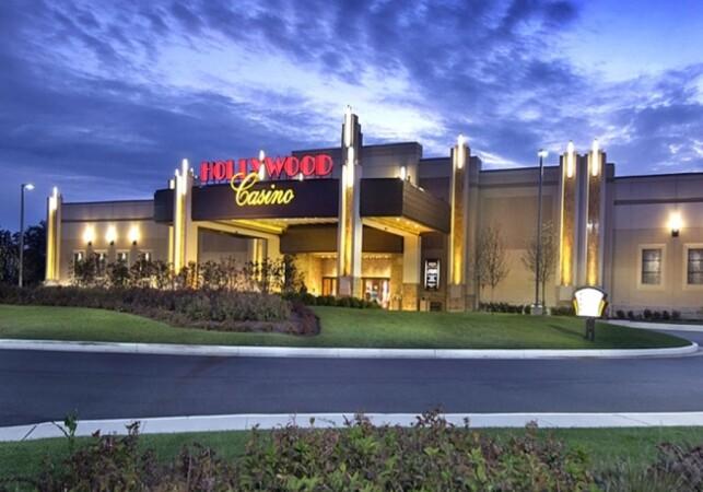 Best Sports Bars in Perryville - ESPN BET @ Hollywood Casino Perryville