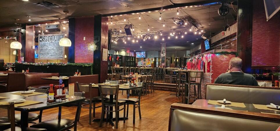 Best Sports Bars in Philadelphia - Benny The Bums