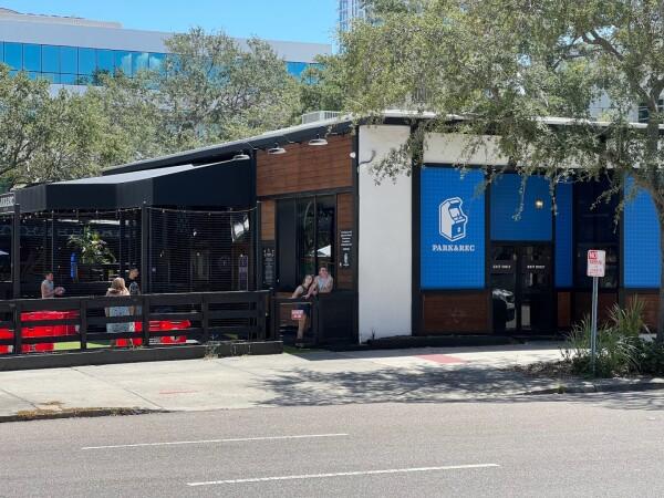 Best Sports Bars in St. Petersburg - Park And Rec