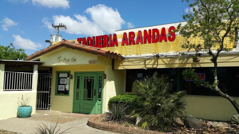 Best Sports Bars in Irving - Taquieria Arandas 35