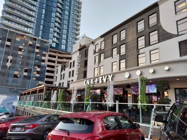 Best Sports Bars in Charlotte - Ink N Ivy