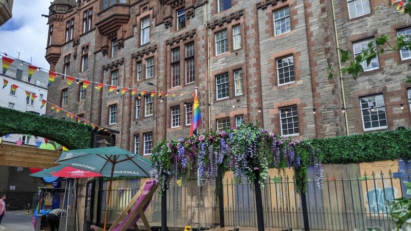 Best Sports Bars in Edinburgh - Three Sisters, Edinburgh