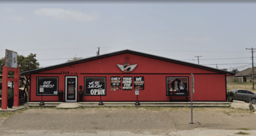 Best Sports Bars in Zapata - Z Wings
