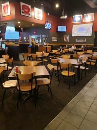 Best Sports Bars in South Portland - Buffalo Wild Wings @ South Portland, Me