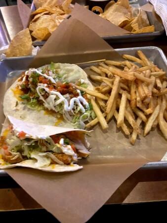 Best Sports Bars in Auburn - Buffalo Wild Wings @ Auburn, Me