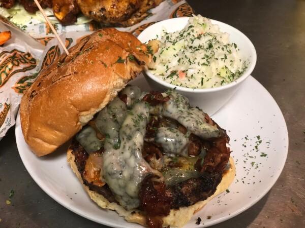 Best Sports Bars in Hialeah - Sports Grill @ Miami Lakes