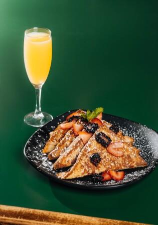 Best Sports Bars in Hialeah - Sports Grill @ Miami Lakes