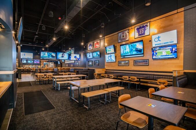 Best Sports Bars in Rochester - Buffalo Wild Wings @ Rochester, Nh