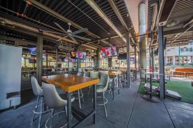 Best Sports Bars in Tucson - Hi Fi Kitchen & Cocktails @ Tucson