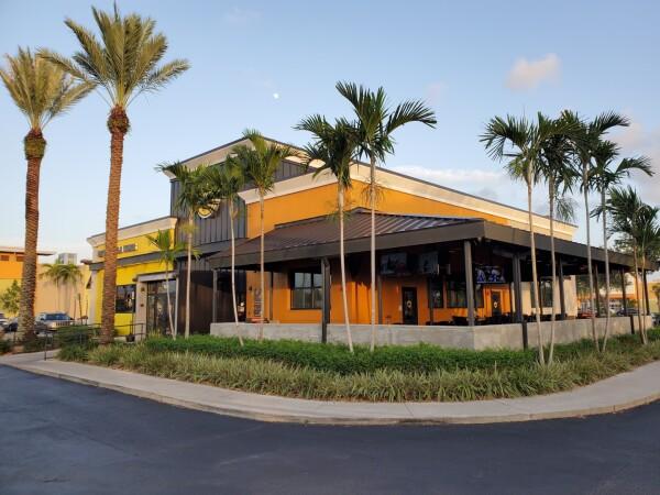 Best Sports Bars in West Palm Beach - Buffalo Wild Wings @ West Palm Beach, Fl