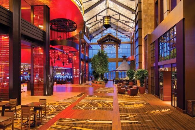 Best Sports Bars in Baton Rouge - The Sportsbook @ L'Auberge Casino & Hotel Baton Rouge