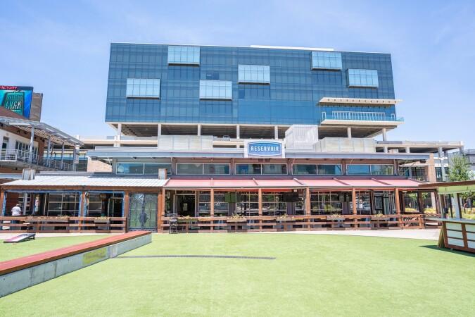 Best Sports Bars in Irving - Reservoir At Toyota Music Factory